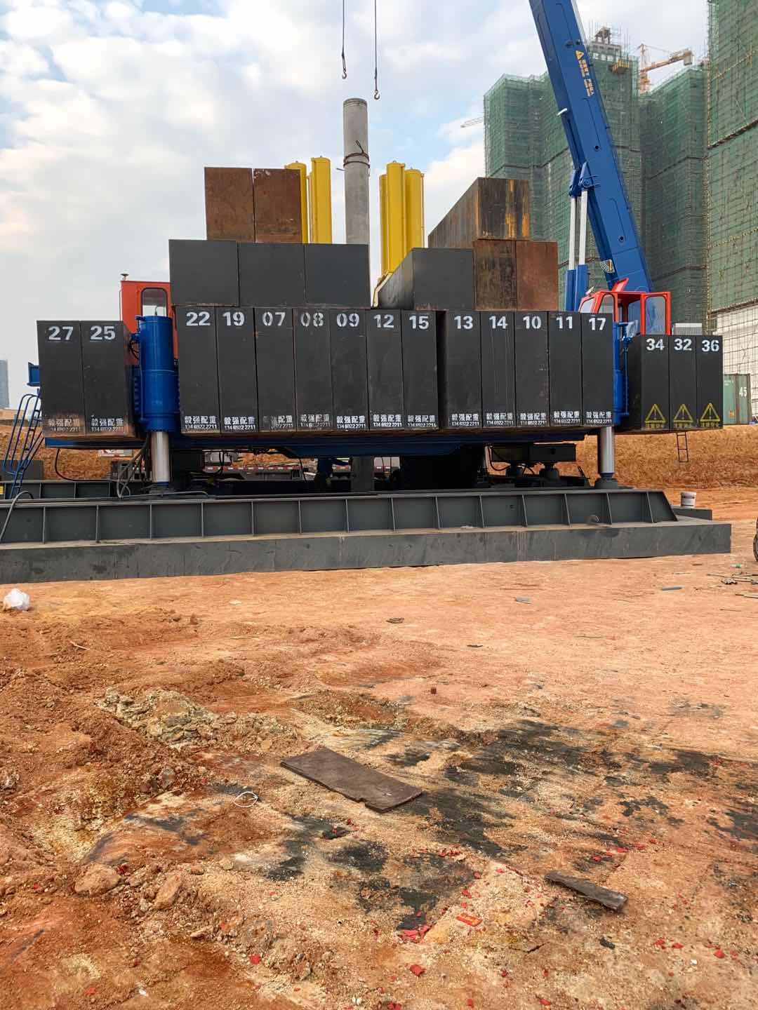 桩基机器.jpg
